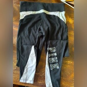 PINK Vintage Yoga Y2K Yoga Leggings with Sequins On Hip and Leg - Black and Grey